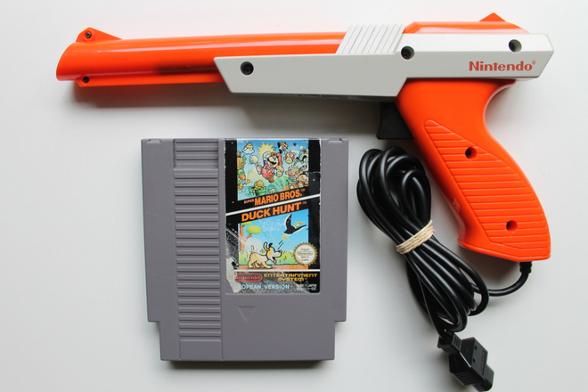 NES Zapper + Super Mario Bros/Duck Hunt (PAL-B/SCN) (L)