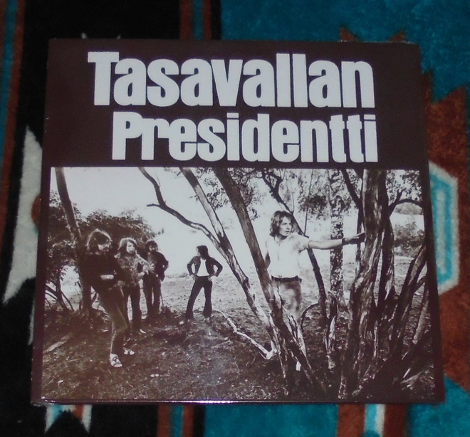 TASAVALLAN PRESIDENTTI ~ s/t ~ LP kelmussa *UUSI*