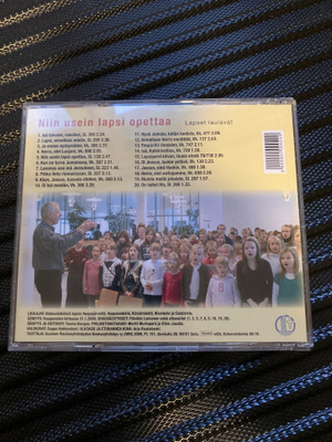 Niin usein lapsi opettaa -CD
