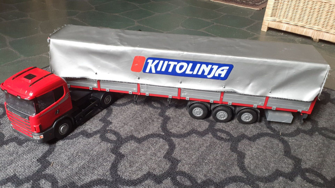 Emek Scania Kiitolinja pressurekka rekka