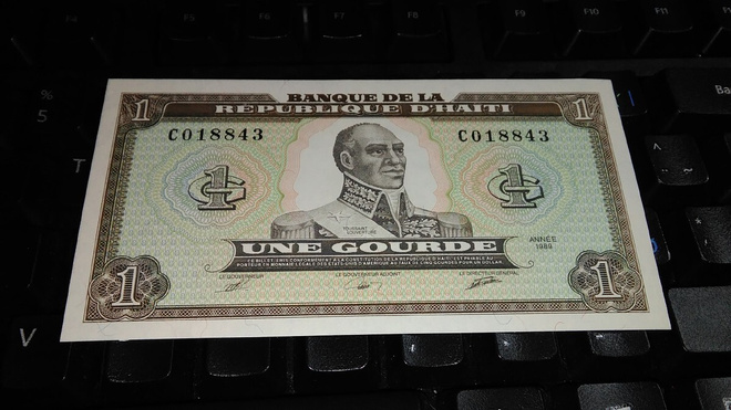 Bolivia 1 gourde 1989 sn843 UNC