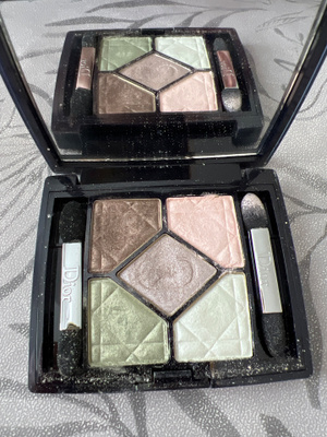 Dior luomiväri 409 tropical light